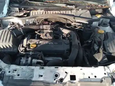 Veículo de Sucata opel combo familiar do ano 2003 alimentado y17dt