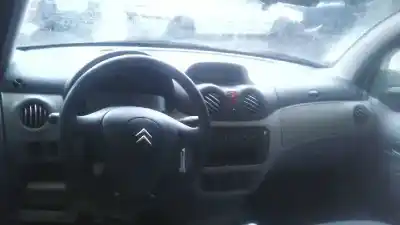 Scrapping Vehicle citroen c3 pluriel 1.4 of the year 2002 powered kfv