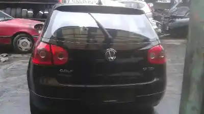 Veículo de Sucata volkswagen golf v berlina (1k1) highline do ano 2005 alimentado bkc