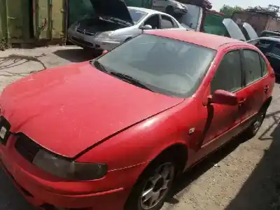 Veículo de Sucata seat leon (1m1) stella do ano 2002 alimentado azd