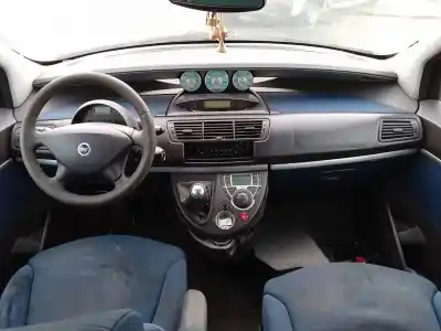 Здавання транспортного засобу fiat ulysse (179) 2.0 jtd dynamic року 2005 потужний rhw