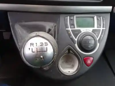 Здавання транспортного засобу fiat ulysse (179) 2.0 jtd dynamic року 2005 потужний rhw