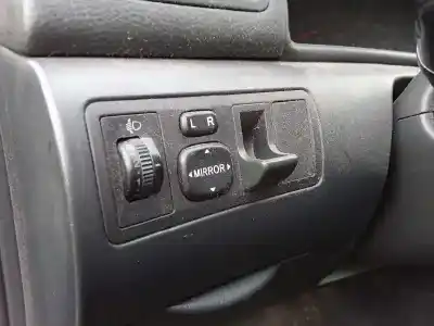 Scrapping Vehicle toyota corolla (e12) 1.6 16v of the year 2002 powered 3zzfe