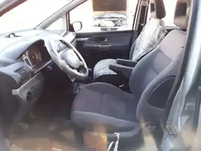 Scrapping Vehicle ford galaxy (vy) ghia of the year 2005 powered asz