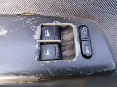 Scrapping Vehicle ford galaxy (vy) ghia of the year 2005 powered asz