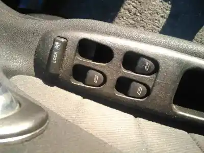 Здавання транспортного засобу alfa romeo 156 (116) 1.9 jtd 8v impression року 2003 потужний 937a2000