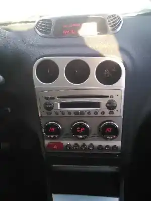Здавання транспортного засобу alfa romeo 156 (116) 1.9 jtd 8v impression року 2003 потужний 937a2000