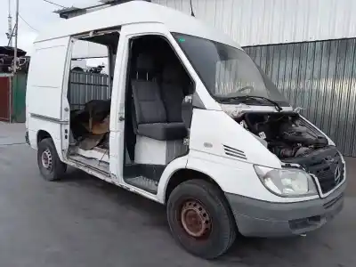 Véhicule à la ferraille mercedes-benz sprinter james cook (903) 311 cdi de l'année 2005 alimenté 611981