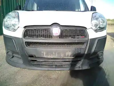 Veículo de Sucata fiat doblo emotion do ano 2010 alimentado 198a3000