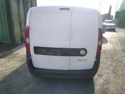 Veículo de Sucata fiat doblo emotion do ano 2010 alimentado 198a3000