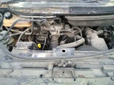 Scrapping Vehicle peugeot 807 st pack of the year 2005 powered 4hw