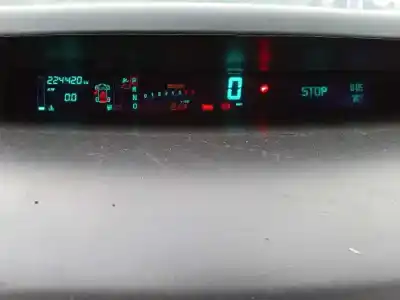 Scrapping Vehicle renault espace iv (jk0) grand espace initiale of the year 2004 powered v4y7