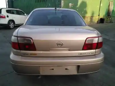 Veículo de Sucata opel omega b executive berlina do ano 2000 alimentado x25dt