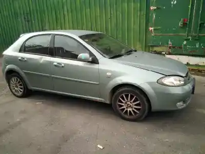 Sloopvoertuig chevrolet lacetti cdx van het jaar 2007 aangedreven f16d3-g