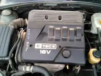 Sloopvoertuig chevrolet lacetti cdx van het jaar 2007 aangedreven f16d3-g