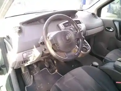 Vehículo de desguace renault                                            scenic ii                                                                                                                                                                                                                                                  grand confort dynamique                                                                                                                                                                                                                                    del año 2005 con motor f9q d8