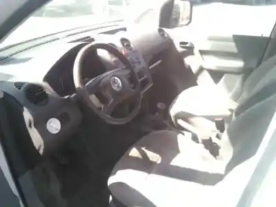Здавання транспортного засобу volkswagen caddy ka/kb (2k) furg. року 2006 потужний bst