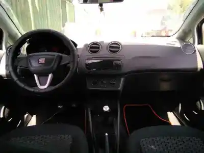 Vehicul casat seat ibiza (6j5) reference al anului 2010 alimentat bms