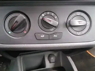 Vehicul casat seat ibiza (6j5) reference al anului 2010 alimentat bms