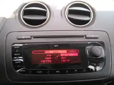 Vehicul casat seat ibiza (6j5) reference al anului 2010 alimentat bms