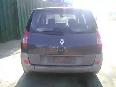 Veicolo di demolizione renault                                            scenic ii                                                                                                                                                                                                                                                  luxe dynamique                                                                                                                                                                                                                                             dell'anno 2007 alimentato k9k p7