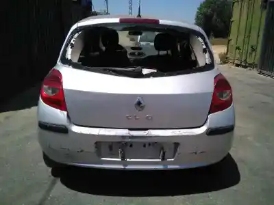 Scrapping Vehicle renault clio iii style of the year 2008 powered k9k m7