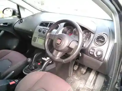 Vehicul casat seat altea (5p1) select al anului 2006 alimentat bse