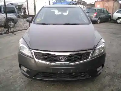 Scrapping Vehicle KIA CEE´D Drive of the year 2010 powered D4FBW