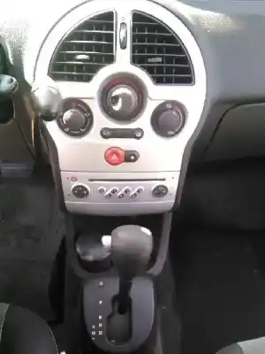 Scrapping Vehicle renault grand modus dynamique of the year 2008 powered k4mc8