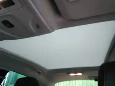 Veículo de Sucata opel crossland x innovation do ano 2018 alimentado dv5rc / yh01