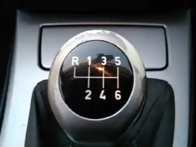 Scrapping Vehicle bmw serie 3 touring (e91) 320i of the year 2006 powered n46b20b