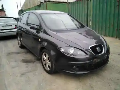 Vehicul casat seat altea (5p1) reference al anului 2007 alimentat bxe