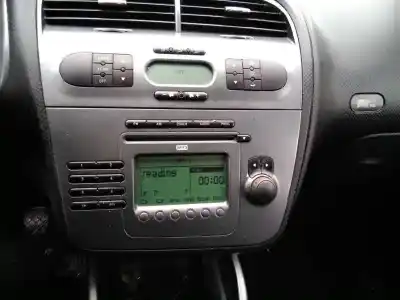 Vehicul casat seat altea (5p1) reference al anului 2007 alimentat bxe