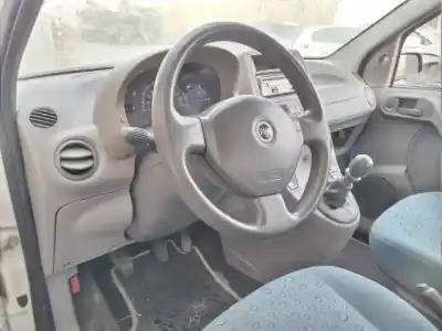 Veicolo di demolizione fiat panda (169) 1.1 8v dell'anno 2004 alimentato 187a1000