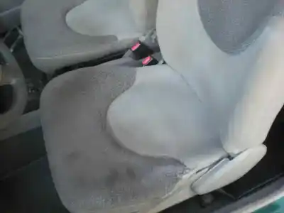 Vehicul casat nissan micra (k11) cga3 al anului 2001 alimentat cga3