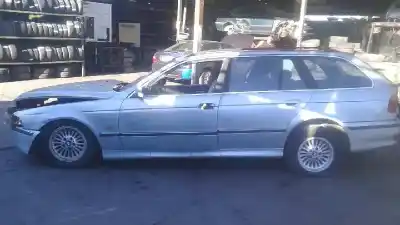 Veículo de Sucata bmw serie 5 touring (e39) 525tds do ano 2000 alimentado 25 6t 1
