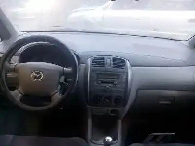 Veículo de Sucata mazda premacy (cp) td exclusive (66kw) do ano 2000 alimentado rf