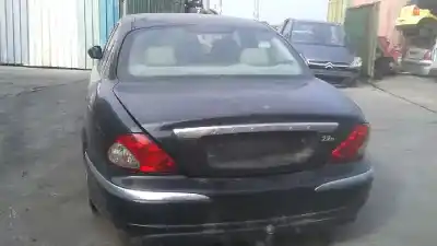 Veicolo di demolizione jaguar x-type 2.2 d classic dell'anno 2005 alimentato bg