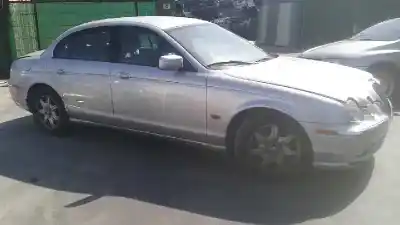 Scrapping Vehicle JAGUAR S-TYPE 3.0 V6 24V CAT of the year 2001 powered 1G787AB/1G767AB