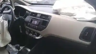 Veicolo di demolizione kia rio (yb) 1.2 cat dell'anno 2014 alimentato g4la