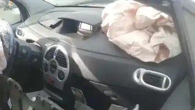 Veículo de Sucata renault grand modus 1.5 dci diesel cat do ano 2008 alimentado k9kt766