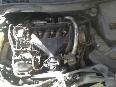 Veículo de Sucata volvo s40 berlina 2.0 diesel cat do ano 2004 alimentado d4204t