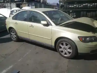 Veículo de Sucata volvo s40 berlina 2.0 diesel cat do ano 2004 alimentado d4204t