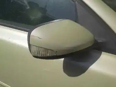 Veículo de Sucata volvo s40 berlina 2.0 diesel cat do ano 2004 alimentado d4204t