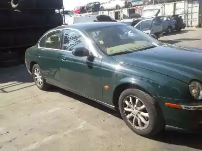 Scrapping Vehicle jaguar s-type 2.5 v6 executive of the year 2003 powered 1b