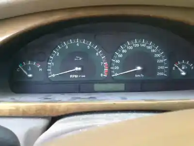 Scrapping Vehicle jaguar s-type 2.5 v6 executive of the year 2003 powered 1b