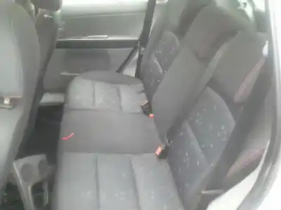 Sloopvoertuig mazda 2 berlina (dy) 1.4 cat van het jaar 2004 aangedreven fxja