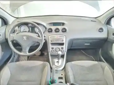 Veículo de Sucata peugeot 308 sport do ano 2008 alimentado 9hz o 9h01