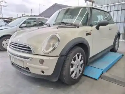 Scrapping Vehicle bmw mini (r50,r53) one d of the year 2004 powered 1nd