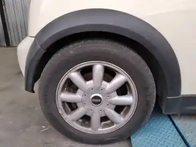 Scrapping Vehicle bmw mini (r50,r53) one d of the year 2004 powered 1nd